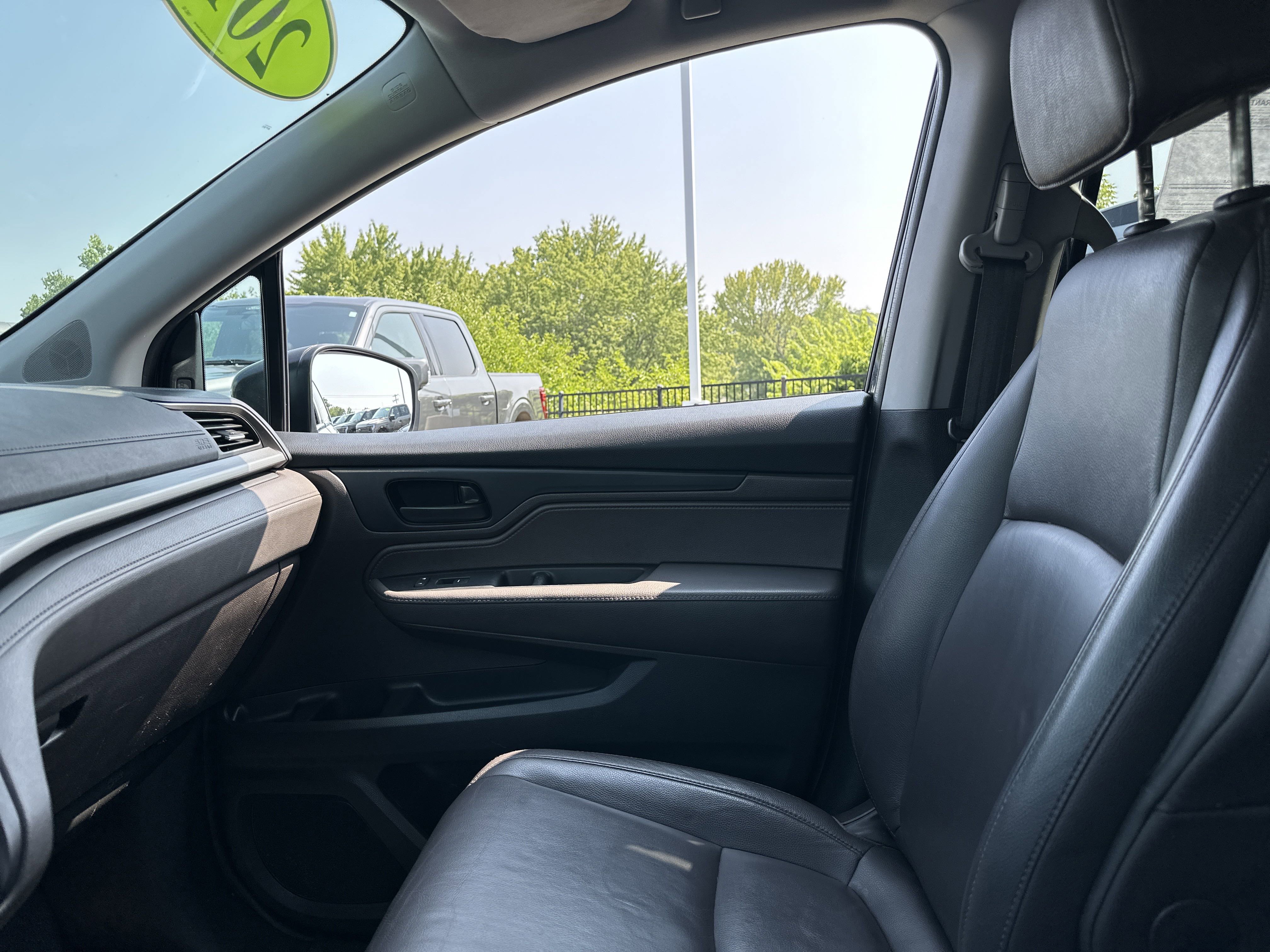 Used 2018 Honda Odyssey EX-L image 22