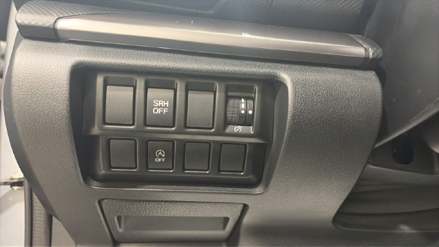 Used 2022 Subaru Forester Premium AWD/4WD image 32