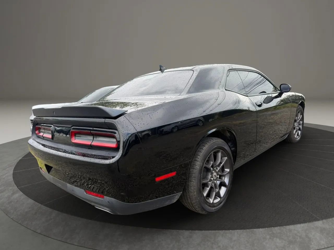 Used 2018 Dodge Challenger GT w/ GT Interior Package AWD/4WD image 5