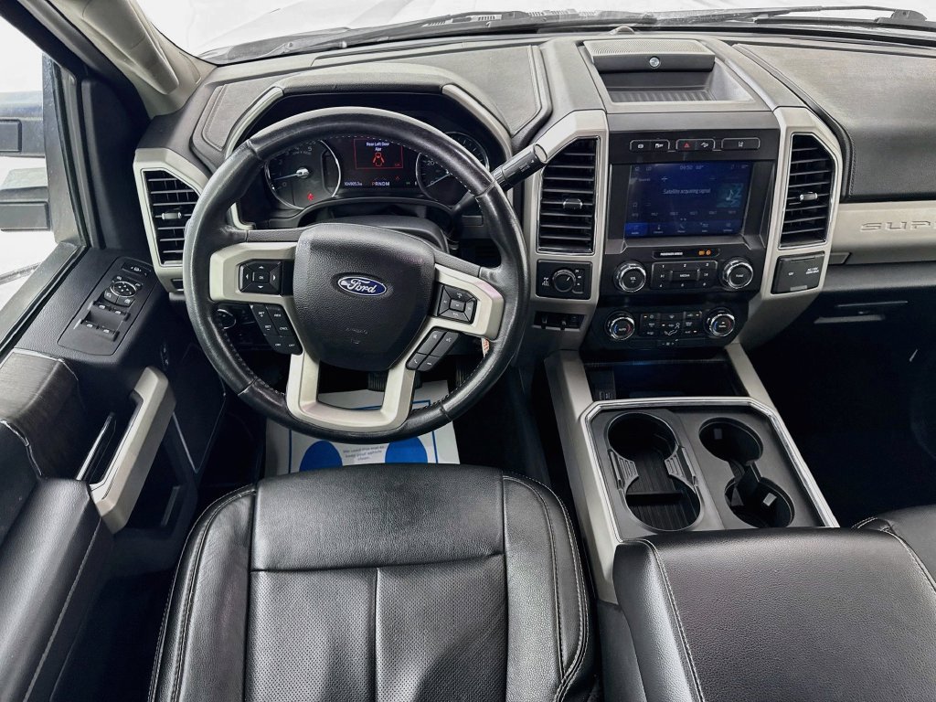 Used 2020 Ford F350 Lariat w/ FX4 Off-Road Package AWD/4WD image 27