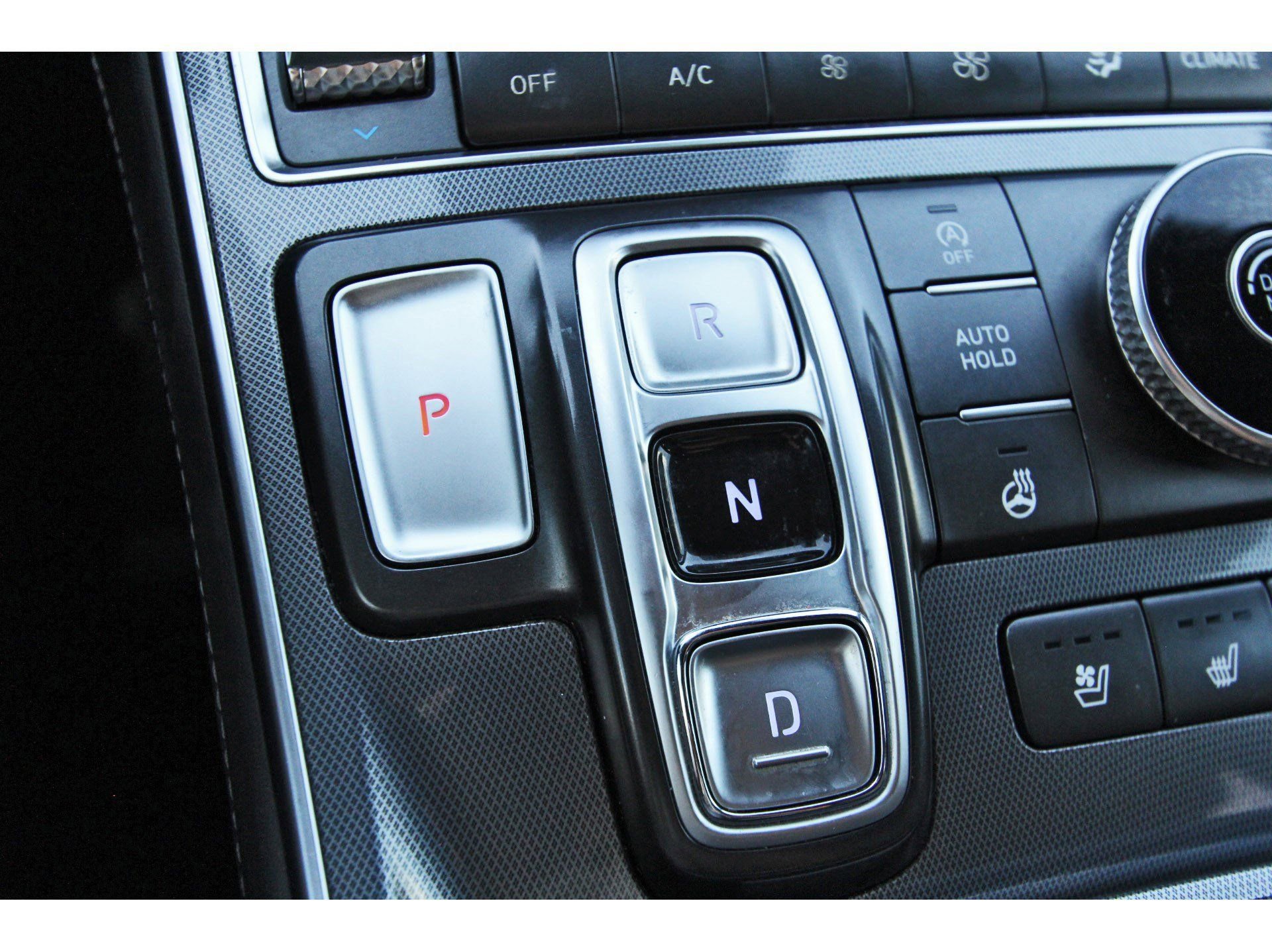 Used 2023 Hyundai Santa Fe Calligraphy image 29