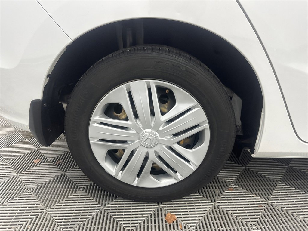 Used 2020 Honda Fit LX image 18