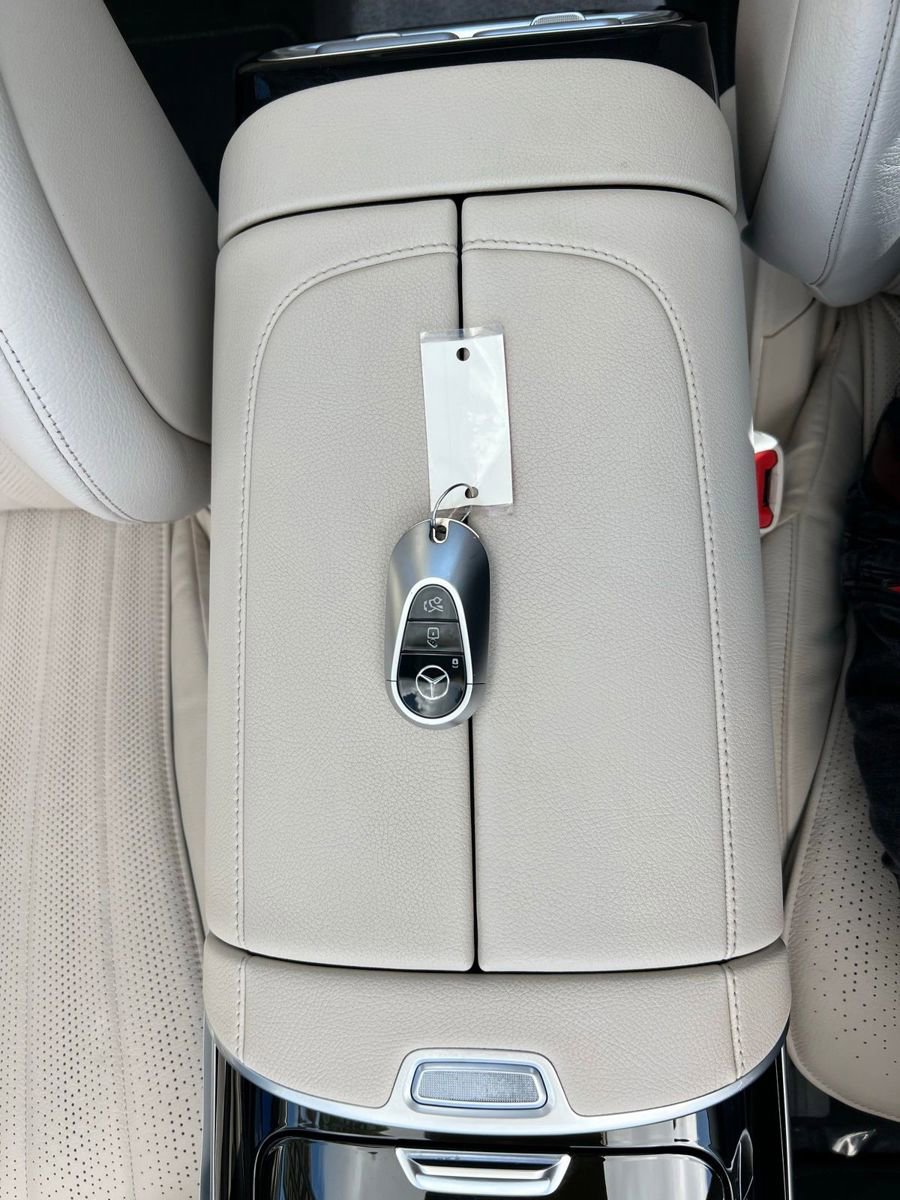 Used 2023 Mercedes-Benz S 500 4MATIC image 56