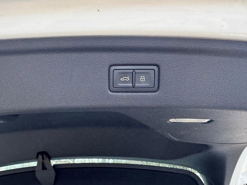 Used 2018 Audi A5 2.0T Premium Plus w/ Premium Plus image 6