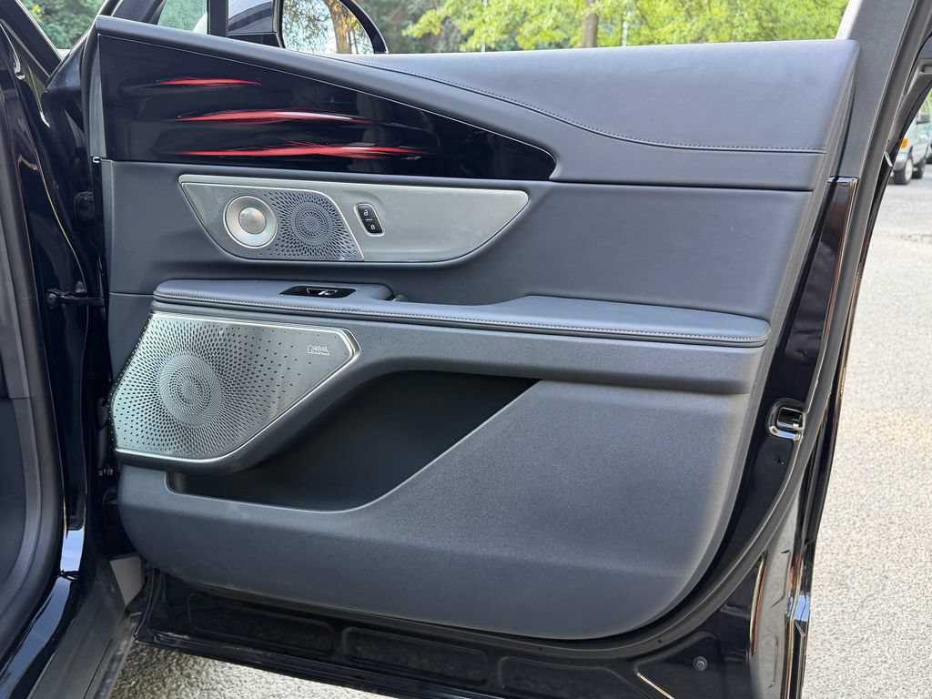 New 2026 Lincoln Nautilus Reserve AWD/4WD image 7