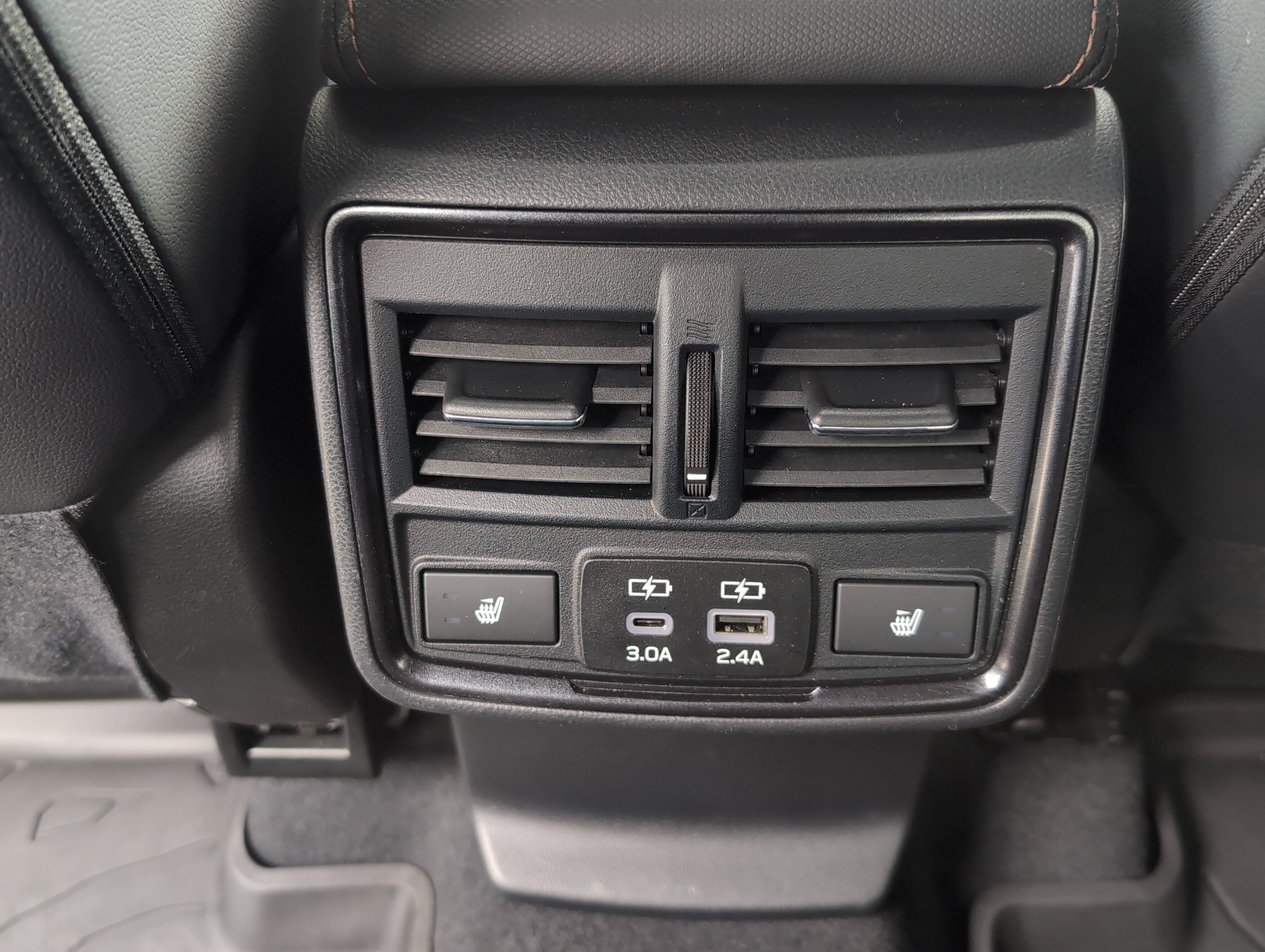 Used 2025 Subaru Forester Touring AWD/4WD image 34