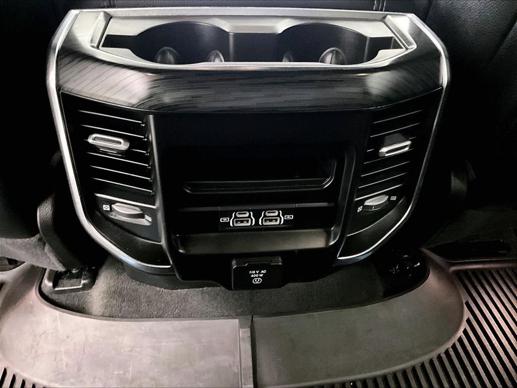 Used 2023 RAM 1500 Laramie AWD/4WD image 27