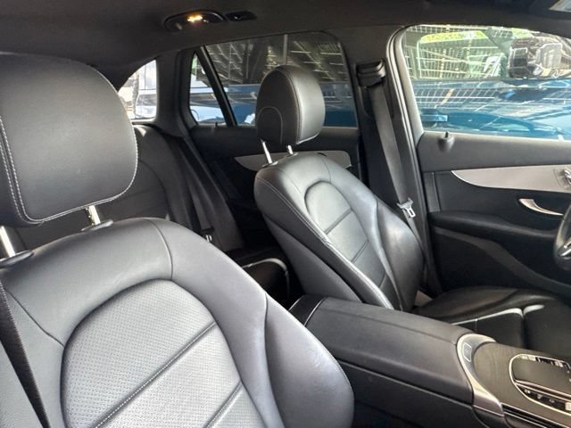 Used 2022 Mercedes-Benz GLC 300 image 61