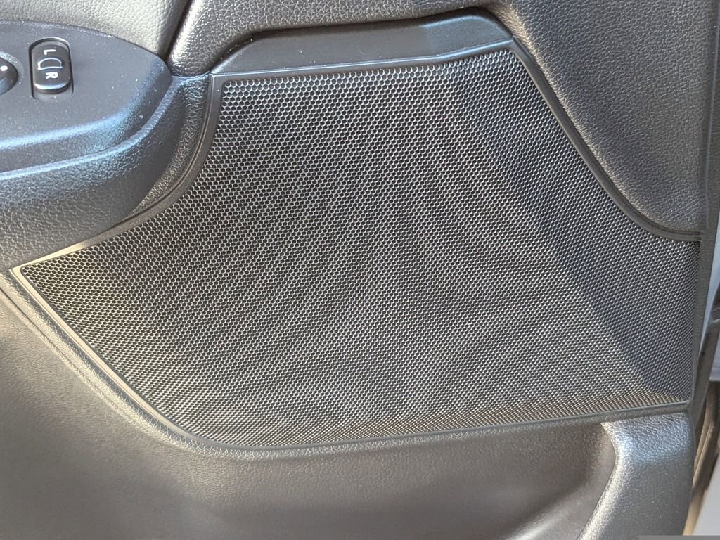 Used 2021 Honda CR-V Touring image 14