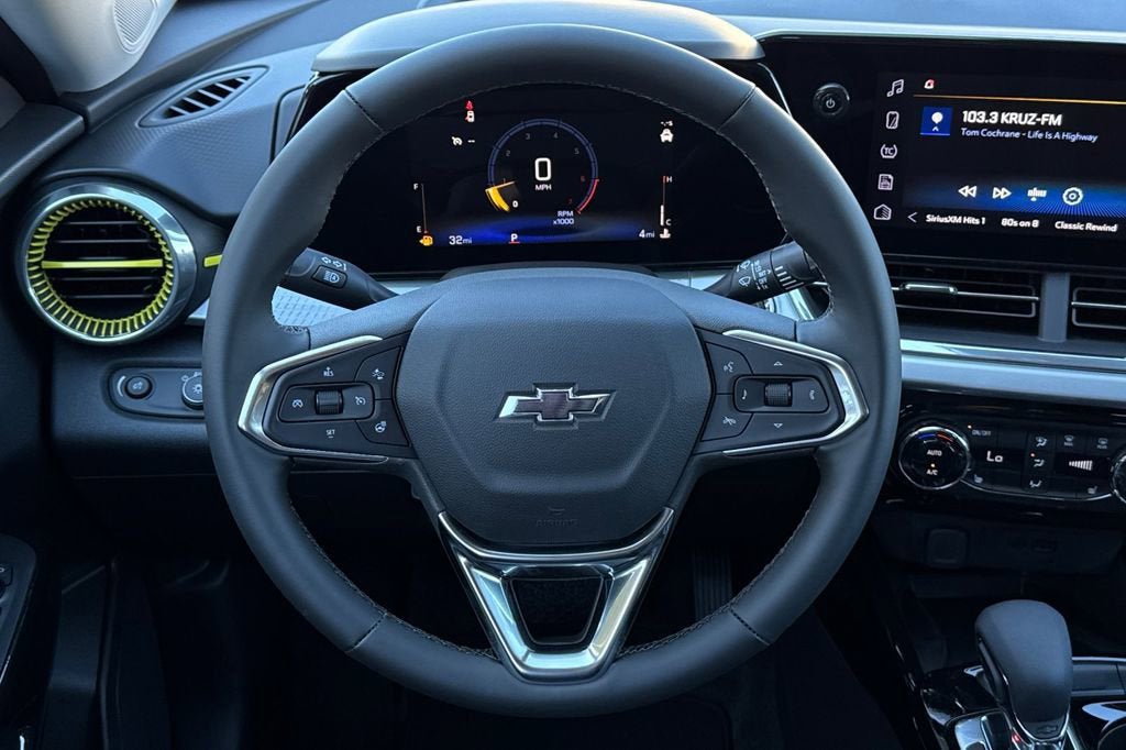 New 2026 Chevrolet Trax LT w/ Sunroof Package image 14