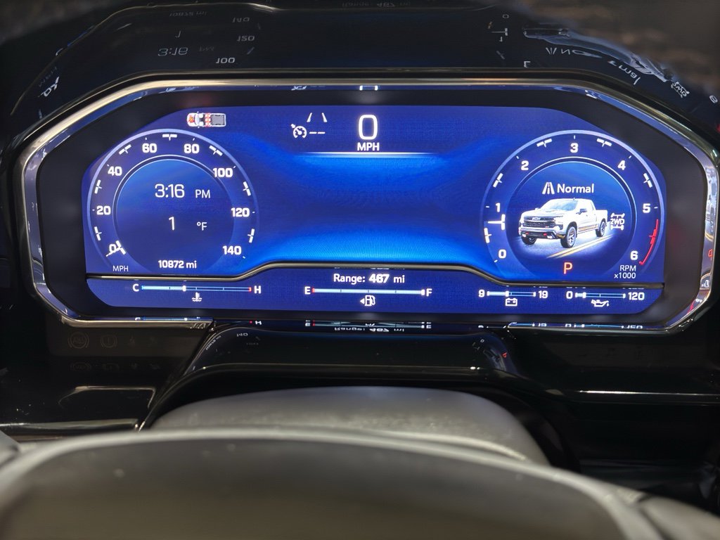 Used 2025 Chevrolet Silverado 1500 LT Trail Boss w/ LT Trail Boss Premium Package image 30