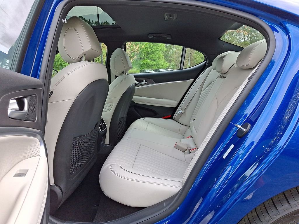 Certified 2025 Genesis G70 2.5T w/ Sport Prestige Package image 13