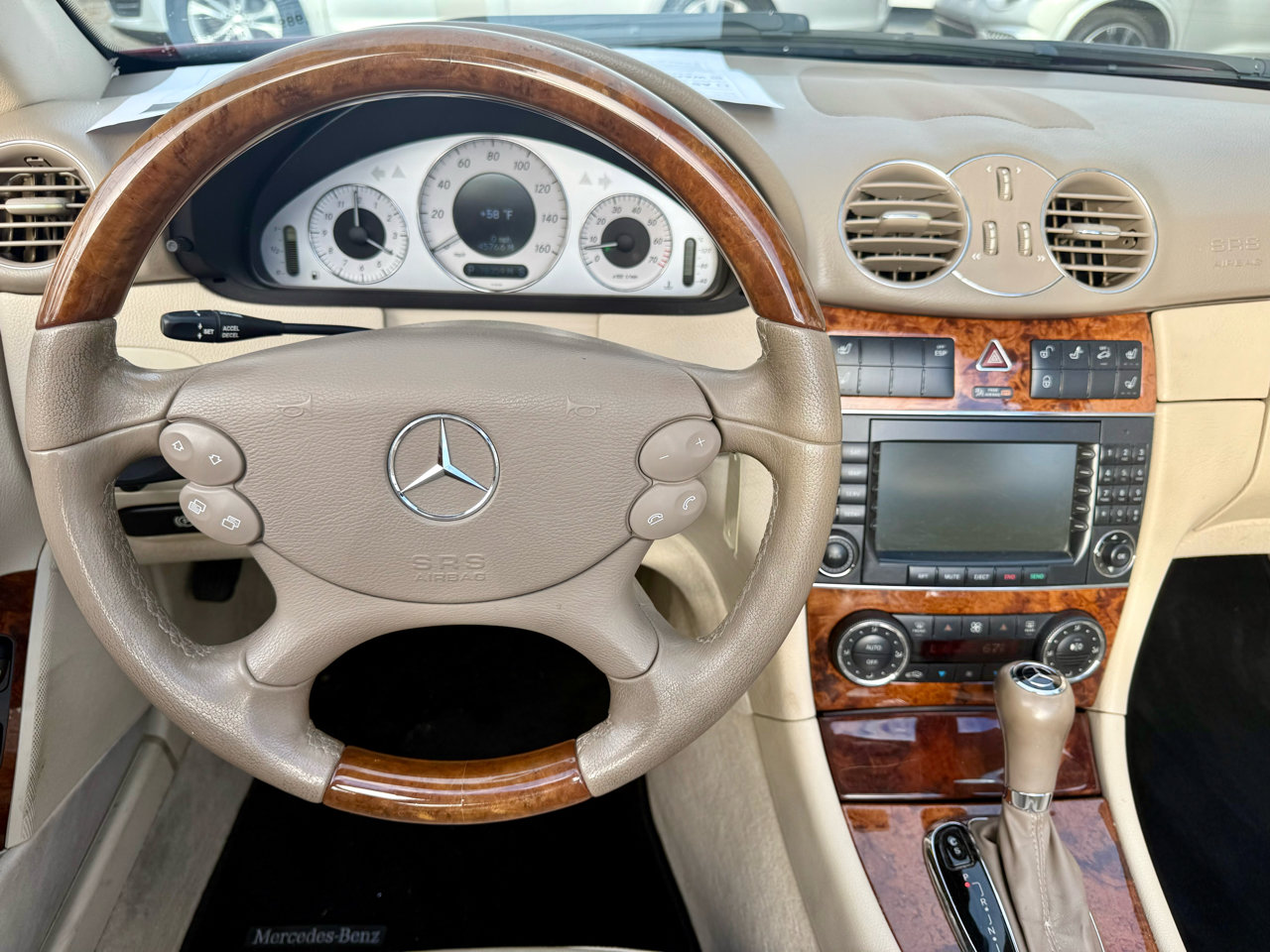 Used 2006 Mercedes-Benz CLK 500 Cabriolet image 29