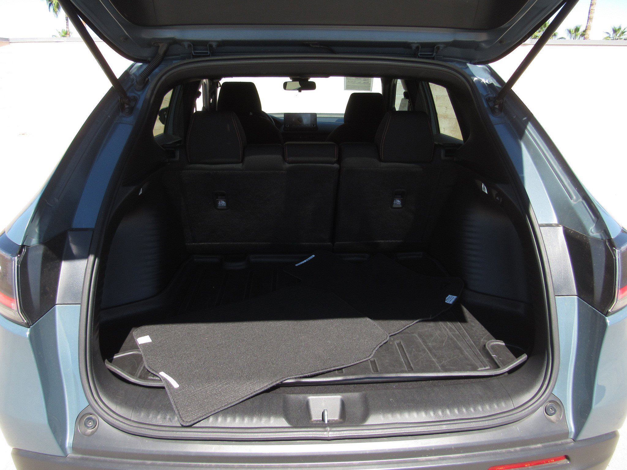 Used 2023 Honda HR-V Sport image 12