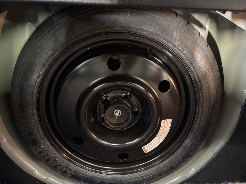 Used 2019 Ford Explorer XLT w/ Equipment Group 202A image 37