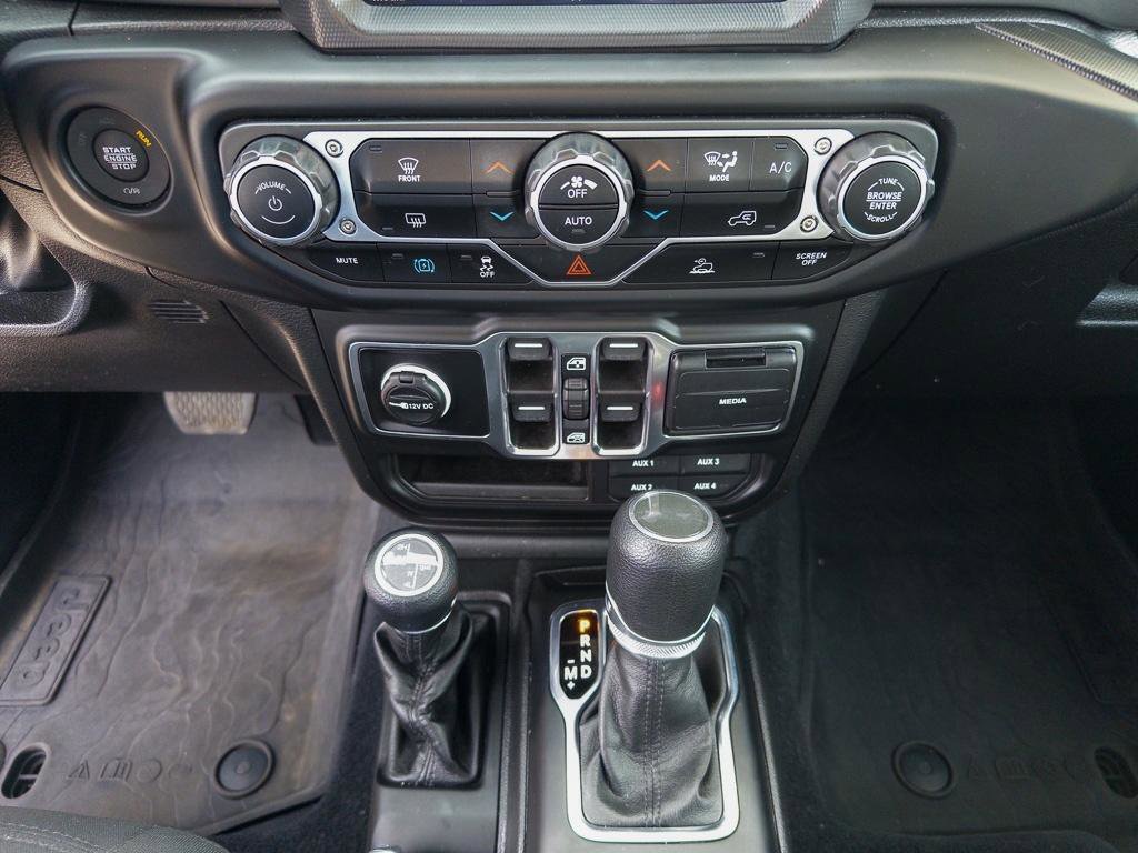 Used 2023 Jeep Wrangler Willys 4xe w/ Sun & Screen Package image 19