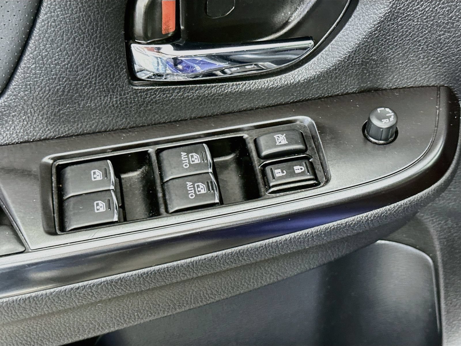 Used 2019 Subaru WRX Limited w/ Popular Package #1 AWD/4WD image 17