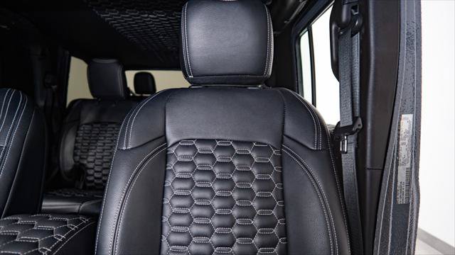 Used 2025 Jeep Gladiator Sport AWD/4WD image 41