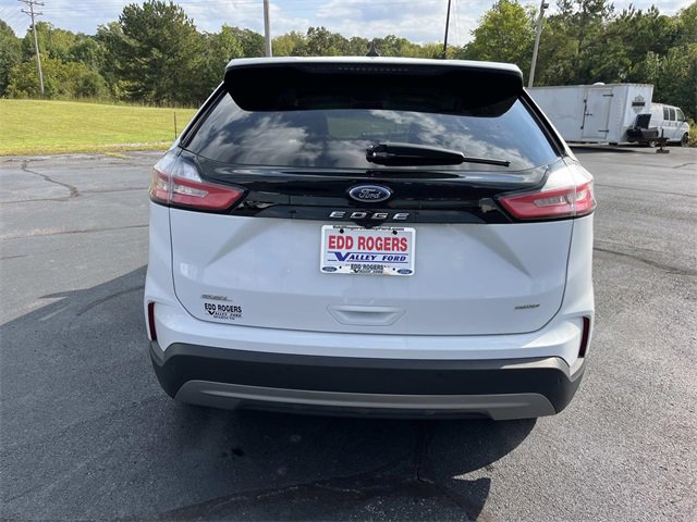 Certified 2024 Ford Edge SEL image 4