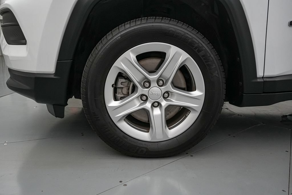 Used 2023 Jeep Compass Sport AWD/4WD image 10