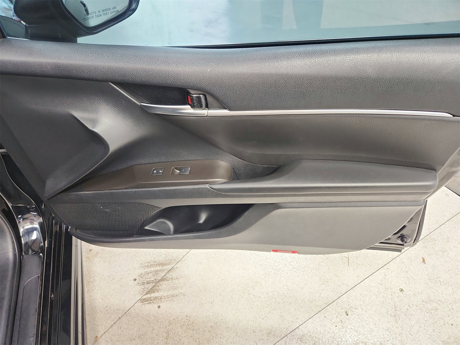 Used 2023 Toyota Camry SE image 35