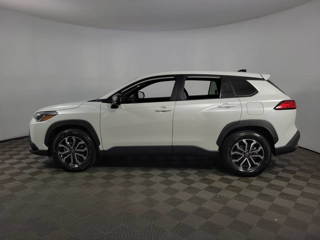 Used 2025 Toyota Corolla Cross AWD Hybrid image 4