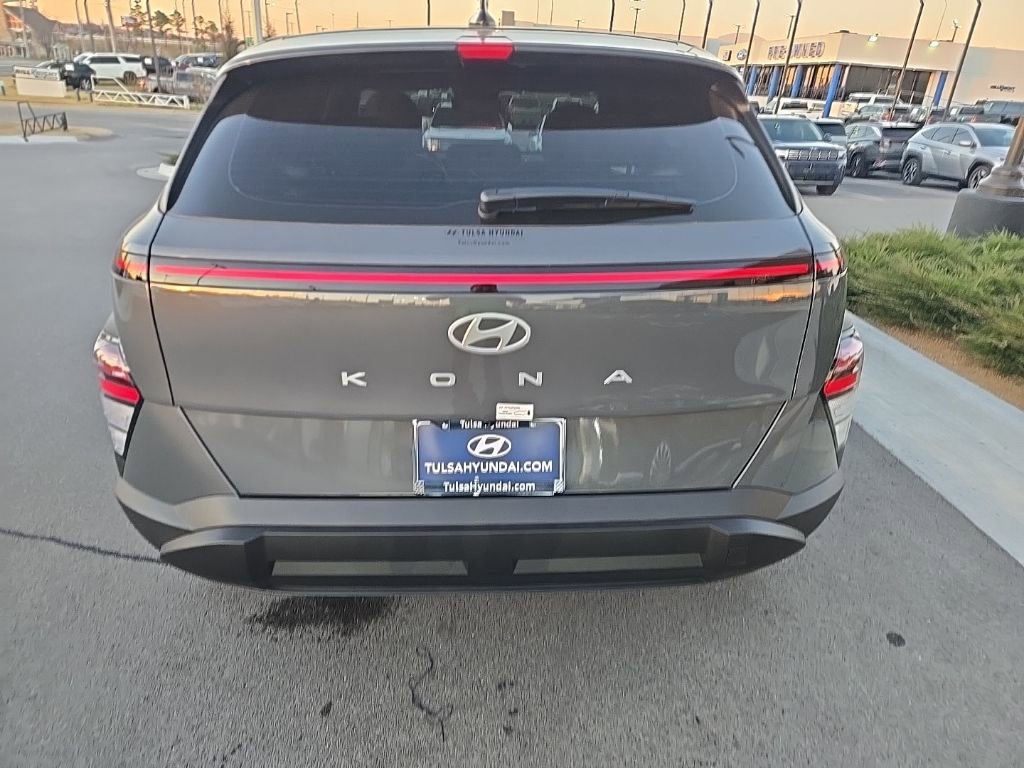 New 2026 Hyundai Kona SE FWD image 7