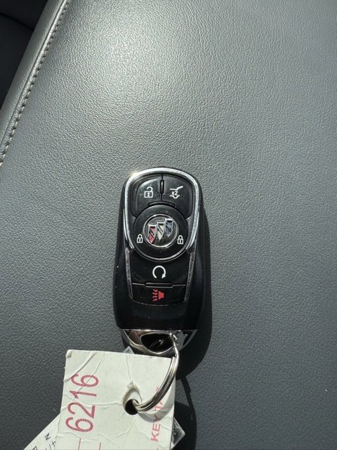 Used 2024 Buick Enclave Premium image 31