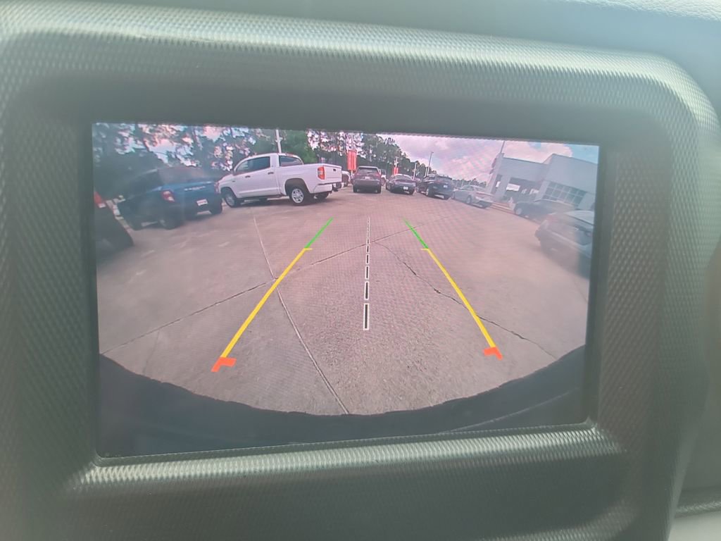 Used 2022 Jeep Wrangler Sport AWD/4WD image 18
