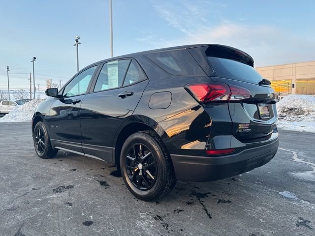 Used 2023 Chevrolet Equinox LS image 5