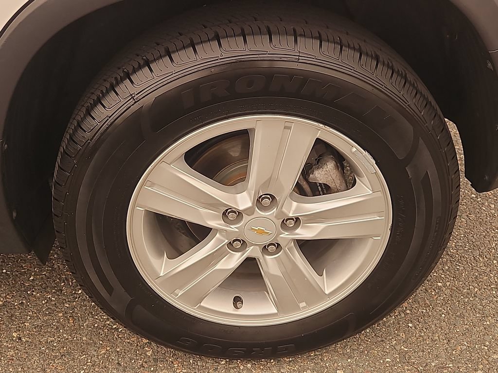 Used 2019 Chevrolet Trax LT w/ LT Convenience Package AWD/4WD image 8