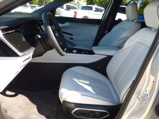 Used 2025 Jeep Wagoneer S Limited image 22