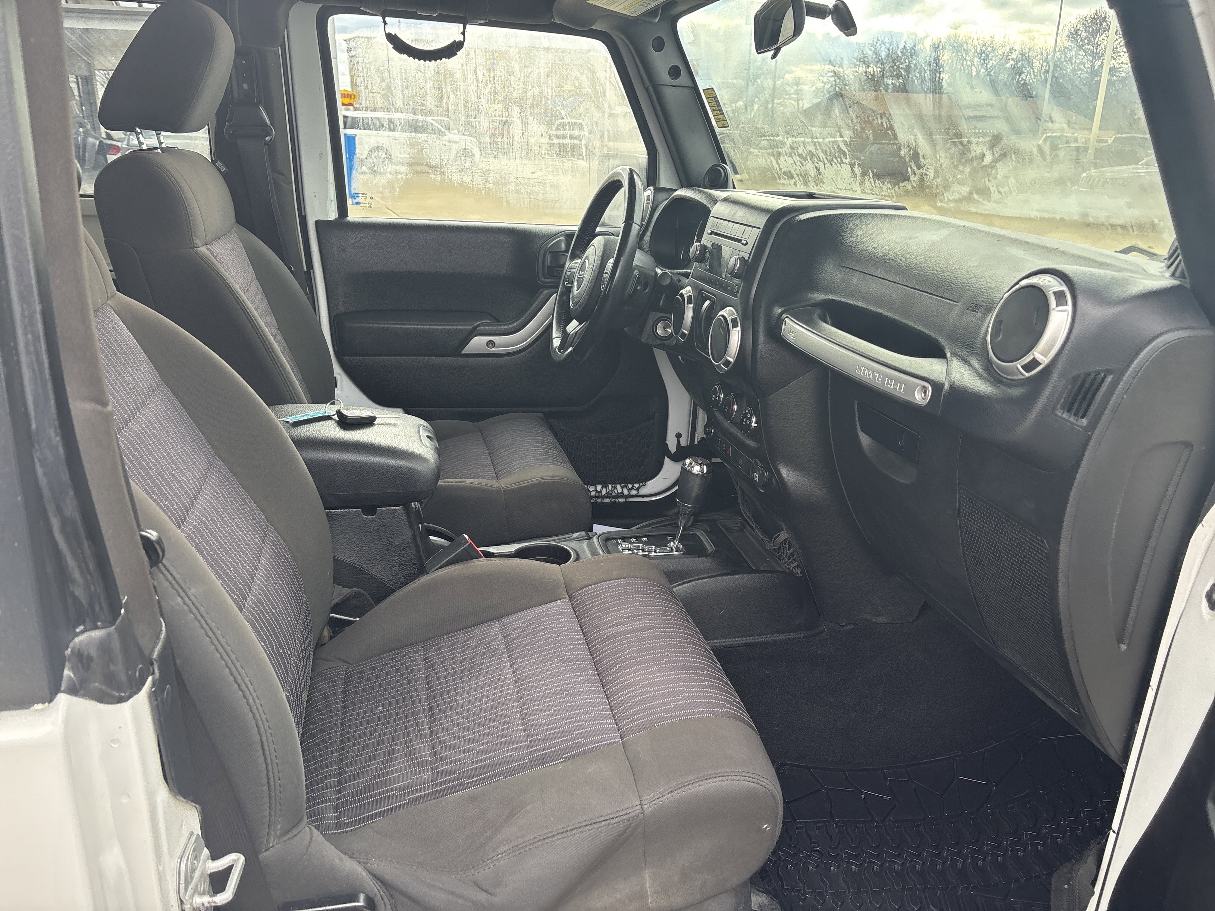 Used 2012 Jeep Wrangler Sahara image 8