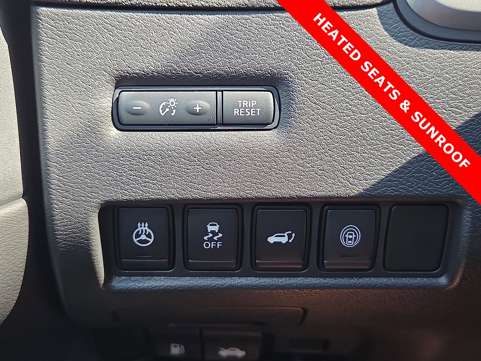 Used 2024 Nissan Murano Platinum w/ Cargo Package image 21