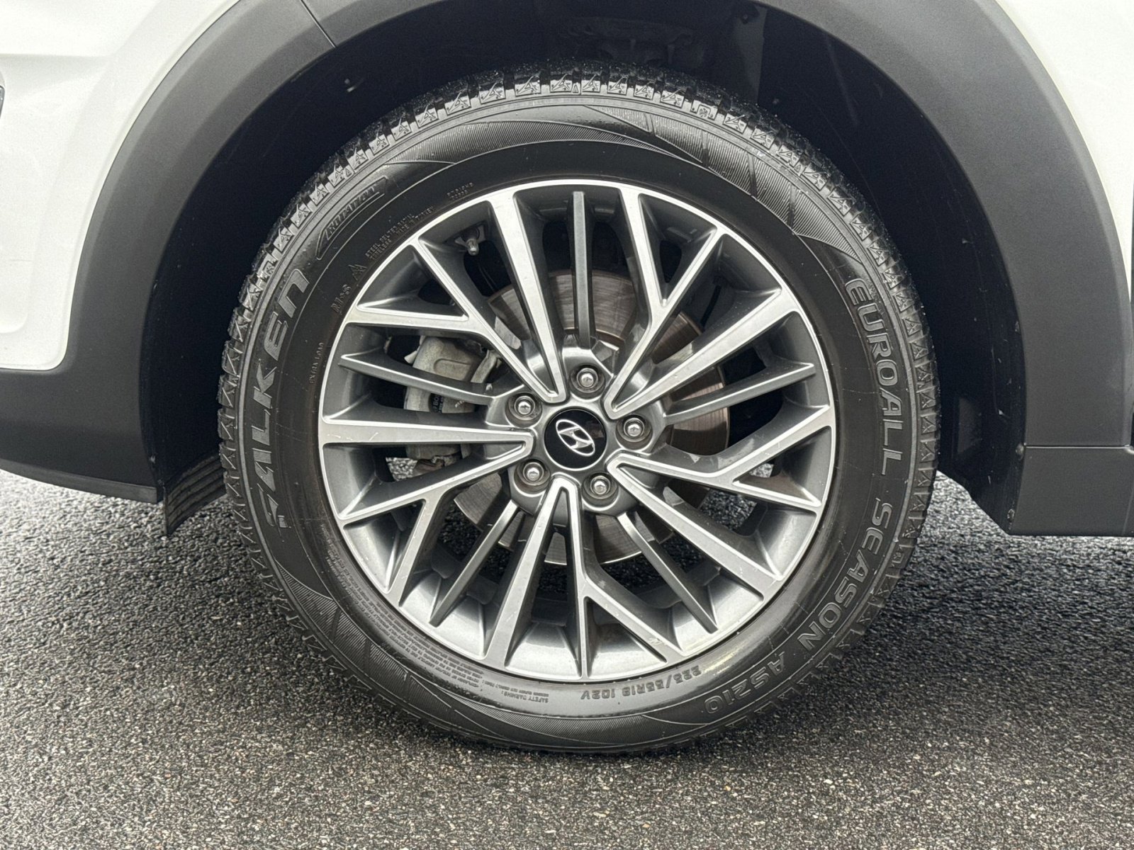 Used 2019 Hyundai Tucson Limited w/ Cargo Package image 10