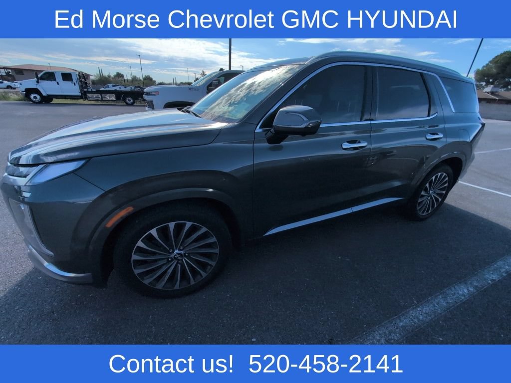 Used 2024 Hyundai Palisade Calligraphy AWD/4WD image 2
