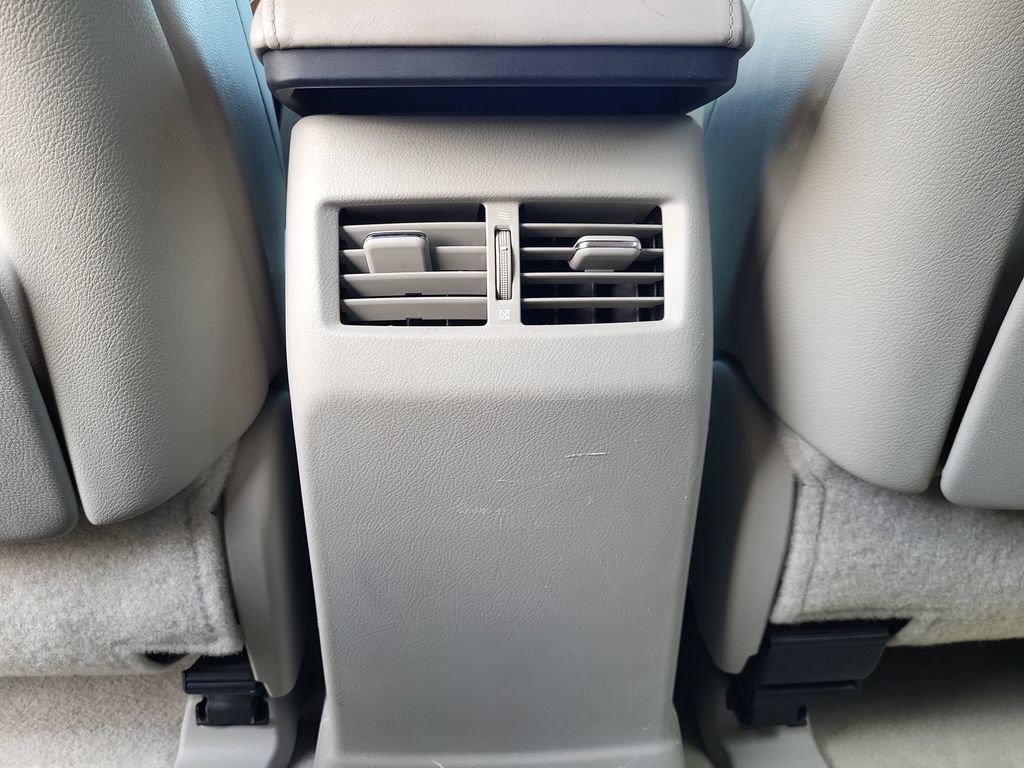 Used 2011 Lexus RX 350 AWD w/ Premium Pkg image 16