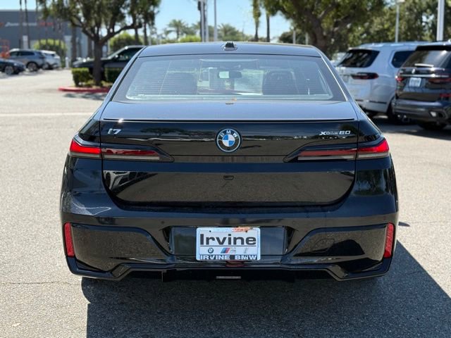 Used 2025 BMW i7 xDrive60 w/ Executive Package image 10
