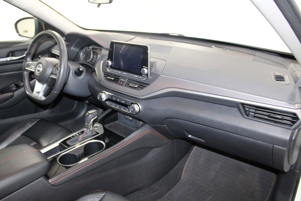 Used 2024 Nissan Altima 2.5 SR image 27