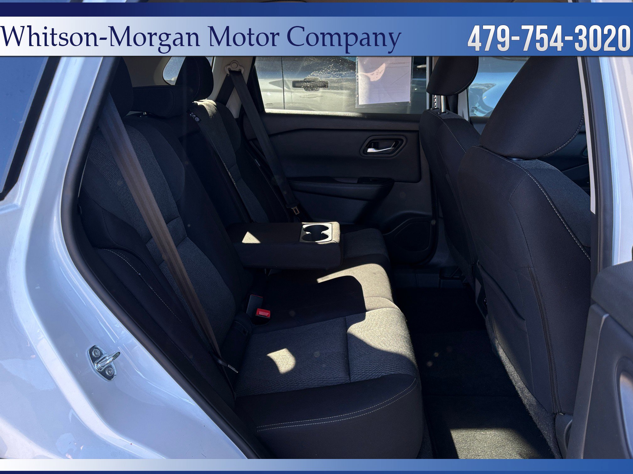 Used 2024 Nissan Rogue SV image 34