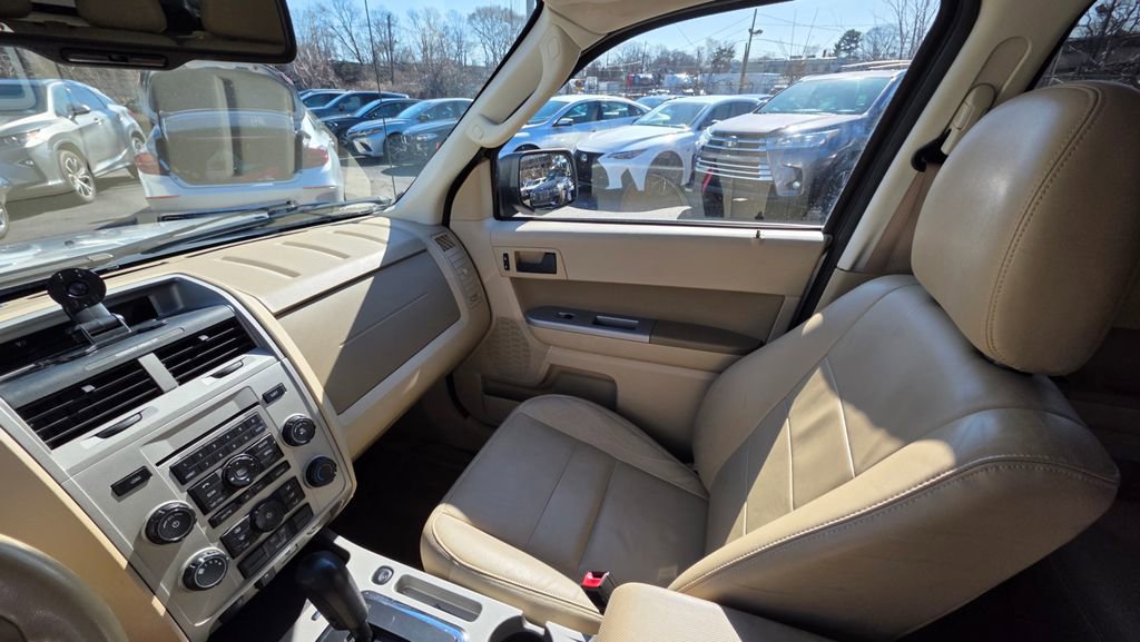 Used 2010 Ford Escape XLT image 14