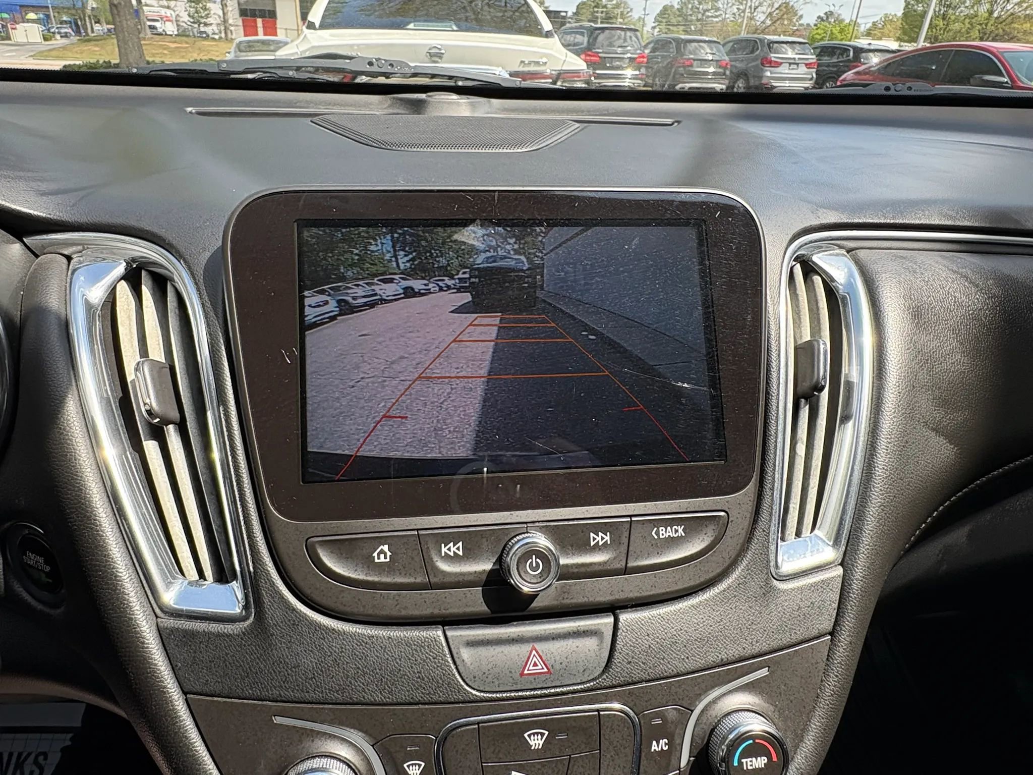 Used 2017 Chevrolet Malibu LT w/ Leather Package image 36