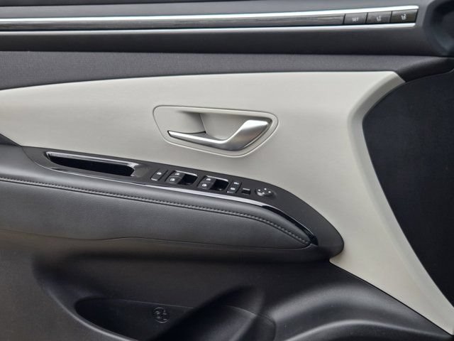 Certified 2023 Hyundai Tucson Limited FWD image 24