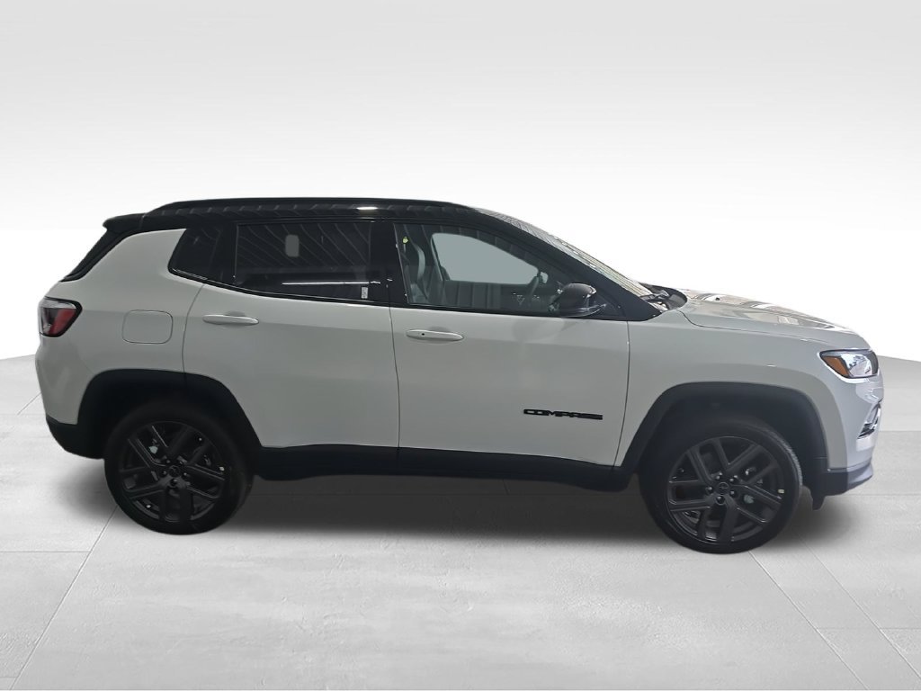 New 2026 Jeep Compass Limited AWD/4WD image 10