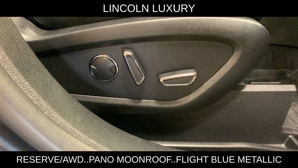 Used 2023 Lincoln Nautilus Reserve AWD/4WD image 13