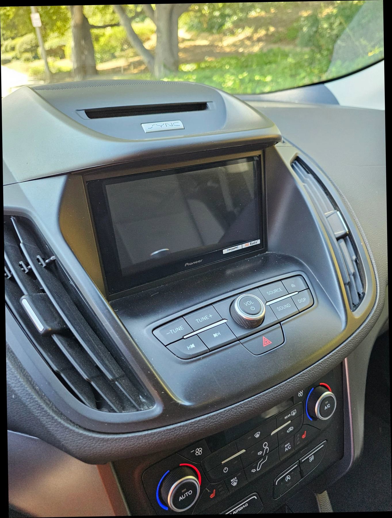 Used 2018 Ford Escape SE w/ SE Sync 3 Package image 42