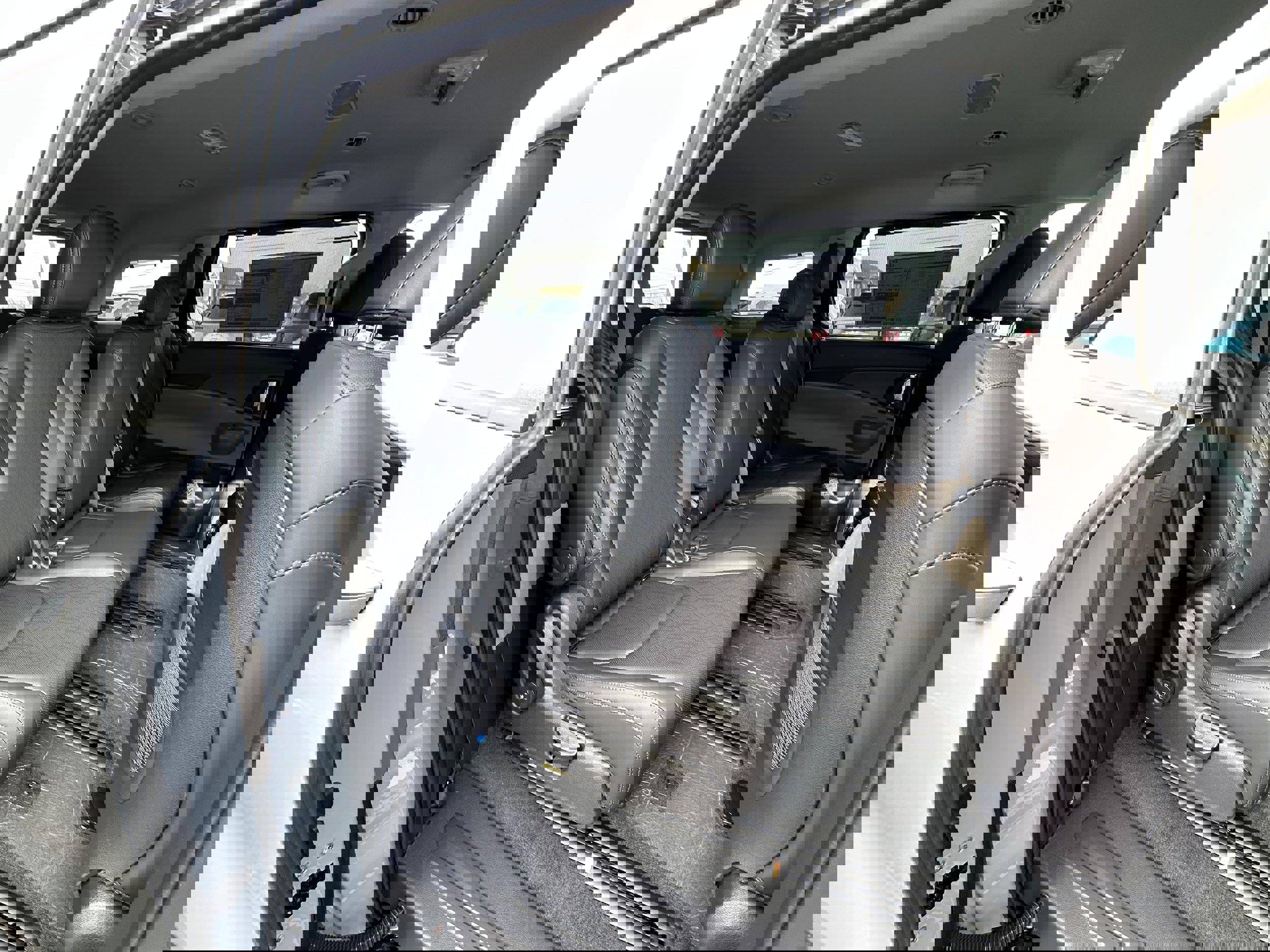 New 2026 Kia Carnival EX image 14