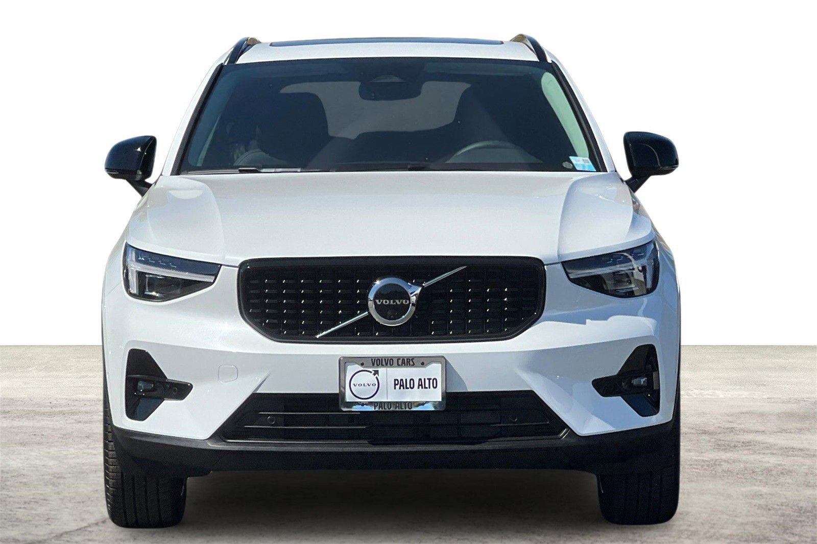New 2026 Volvo XC40 B5 Ultra w/ Climate Package image 10