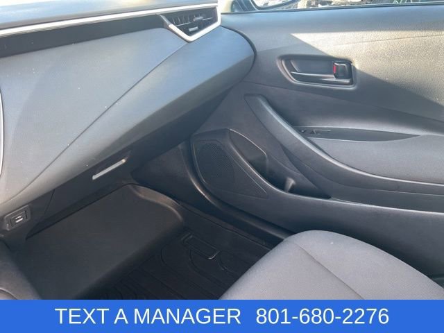 Used 2025 Toyota Corolla LE FWD image 20