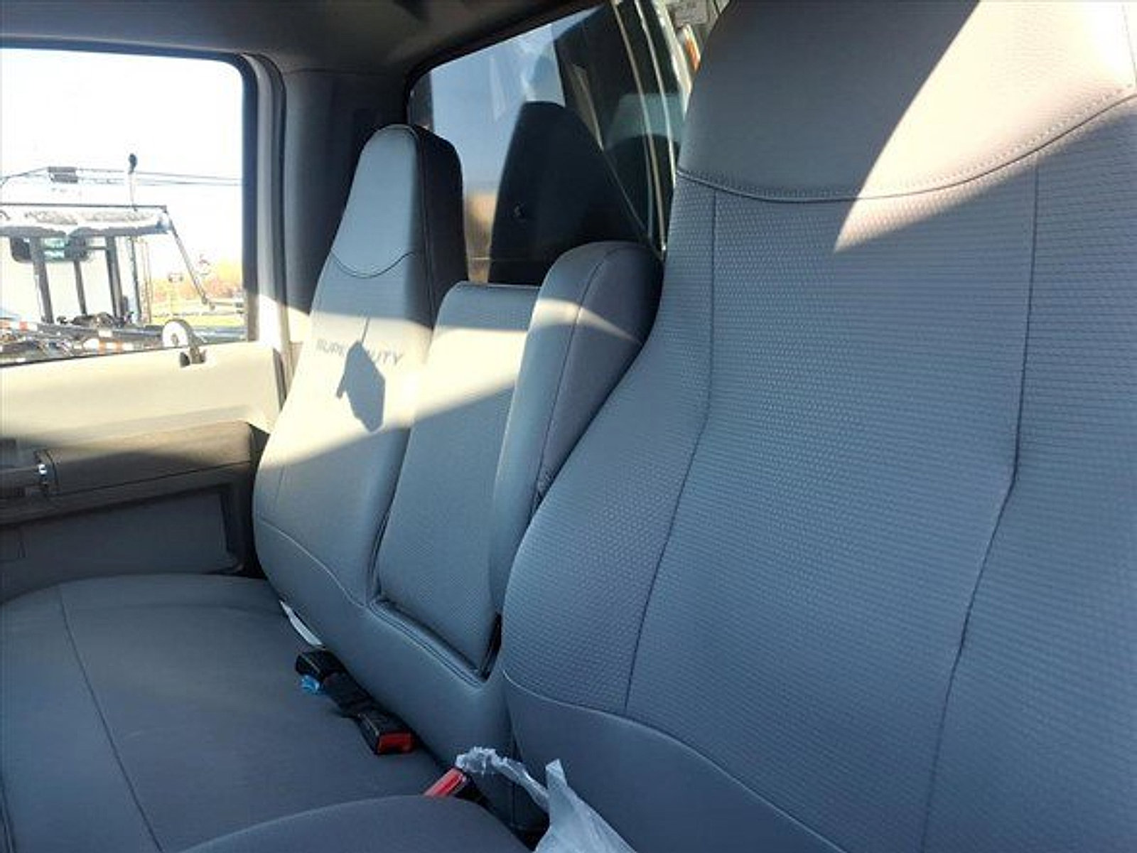 New 2027 Ford F750 2WD Regular Cab Super Duty image 16